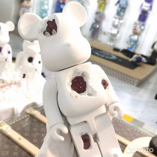 Фигурка bearbrick