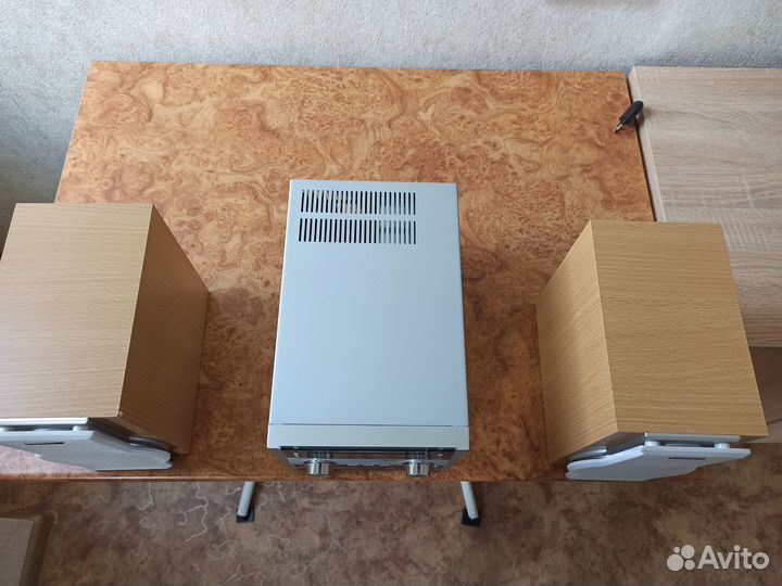 Музыкальный центр BBK ABS530T