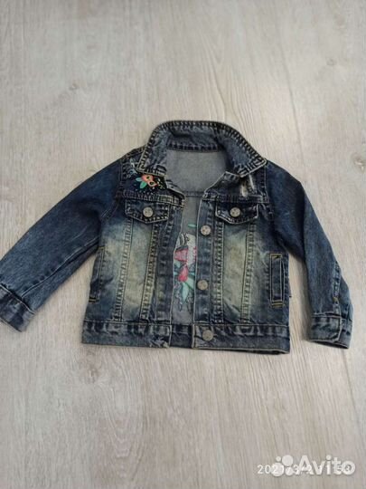 Джинсовая куртка