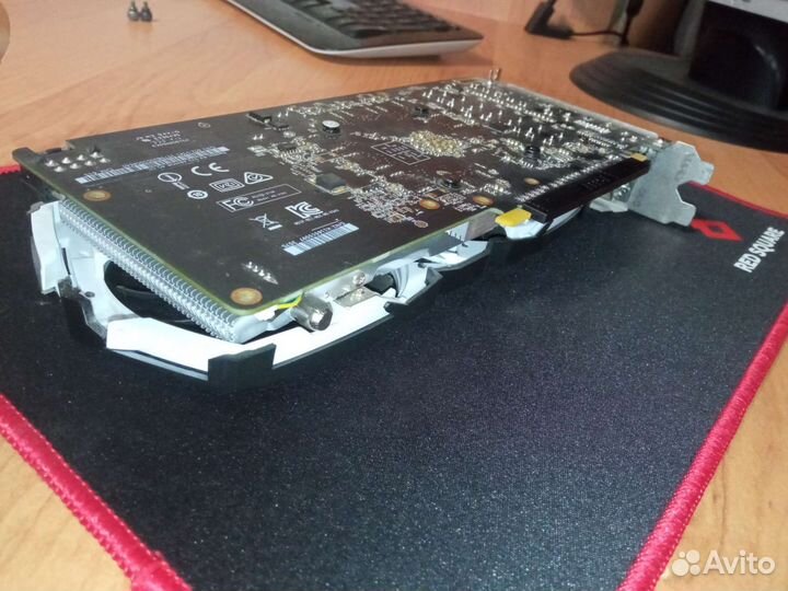 Видеокарта Radeon rx570 4gb MSI armor oc