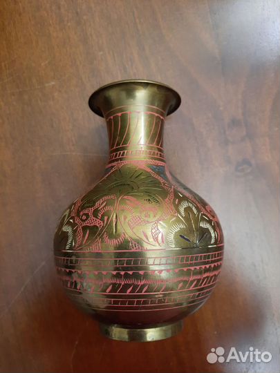 Ваза металлическая Индия