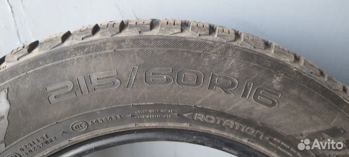 Nokian Tyres Hakkapeliitta 9 215/60 R16 99