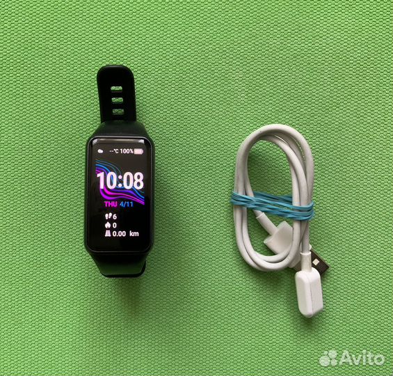 Фитнес браслет Huawei Band 6