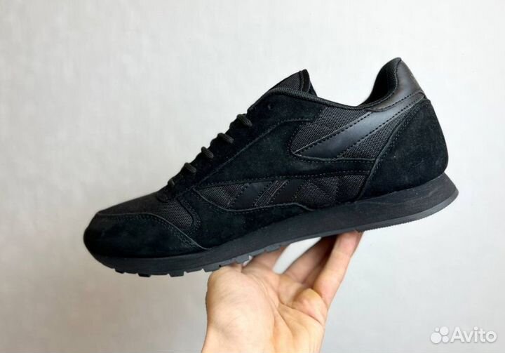 Кроссовки Reebok современные