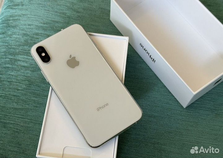 iPhone х 64 гб