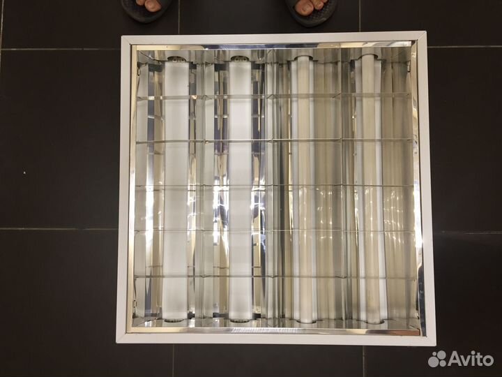 Светильник для потолка