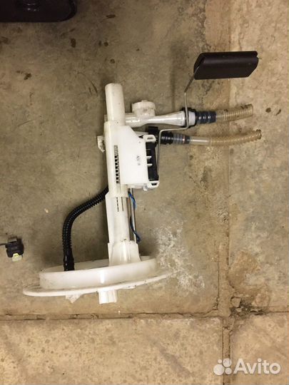 Топливный насос в сборе Mercedes W166 ML GLE / GL