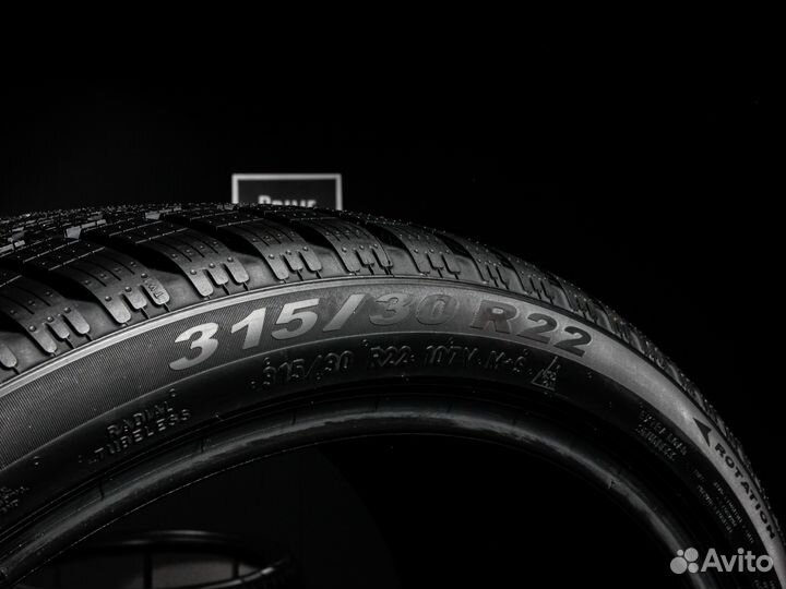 Pirelli Scorpion Winter 2 275/35 R22 и 315/30 R22 97V