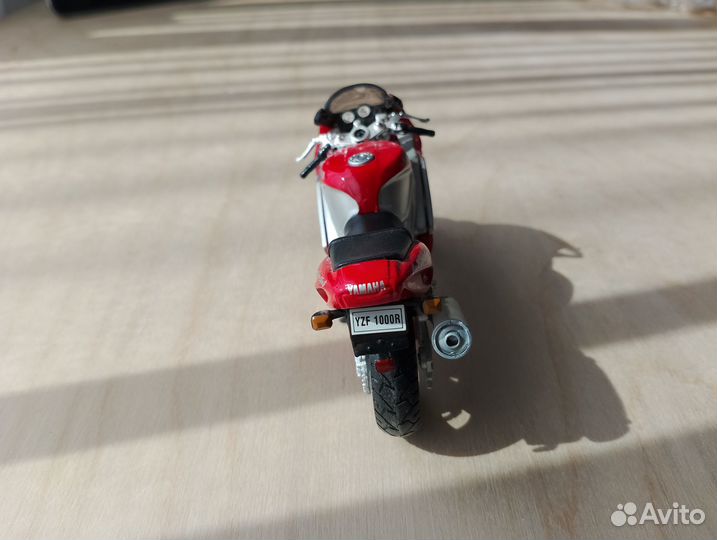 Yamaha YZF Thunderace 1000