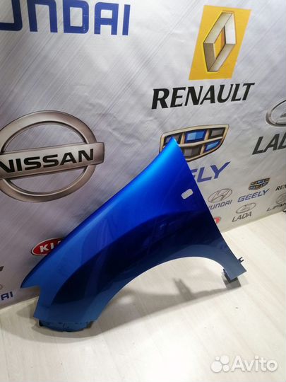 Крыло переднее Renault sandero 2 Лев
