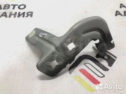 41358066939 Кронштейн крыла левый