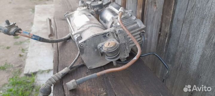 Компрессор пневы таурег 2007 год