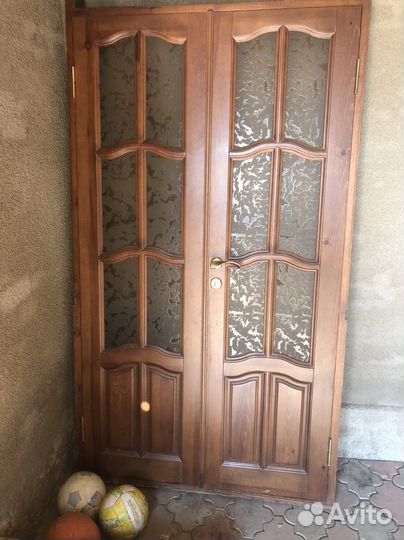 Межконатная дверь