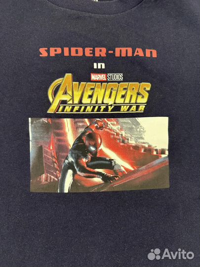 Футболка uniqlo,7-8 лет