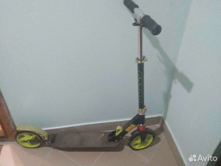 Самокат взрослый бу KU-S15-200A9G