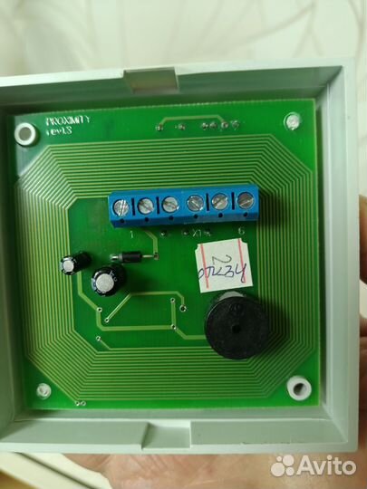 Считыватель proximity-карт