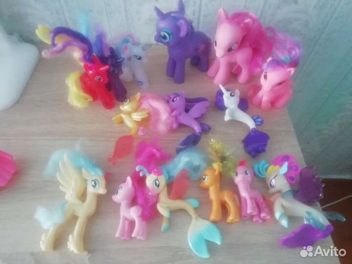 Замок для пони