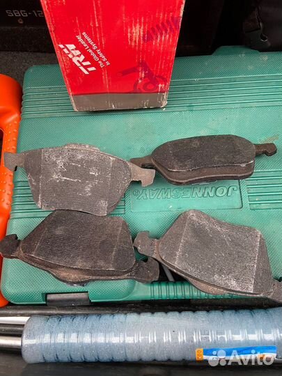 Продам колодки volvo