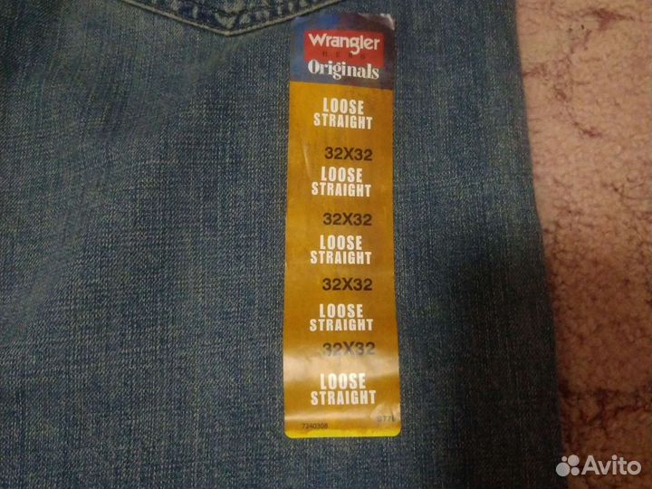 Продам джинсы wrangler