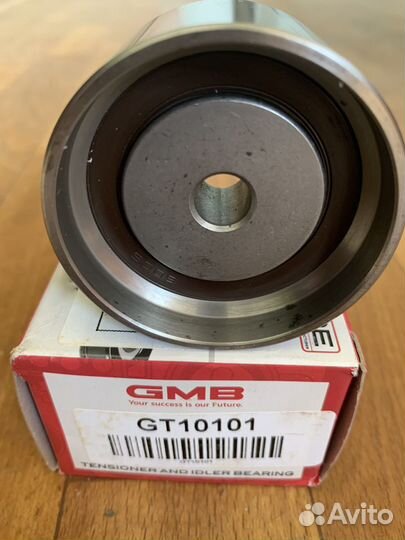 Ролик натяжителя ремня грм GMB GT10101