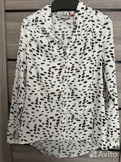 Блузка, пиджак