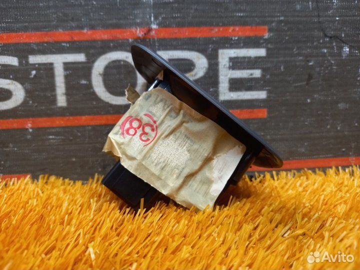 Кнопка стеклоподъемника задняя левая Volvo Xc90