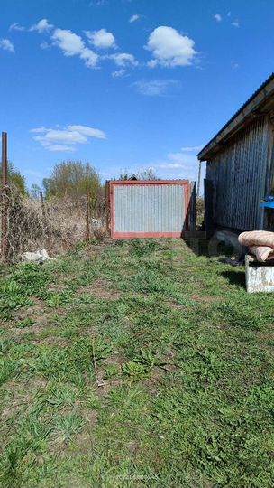 Дом 35 м² на участке 14,5 сот.