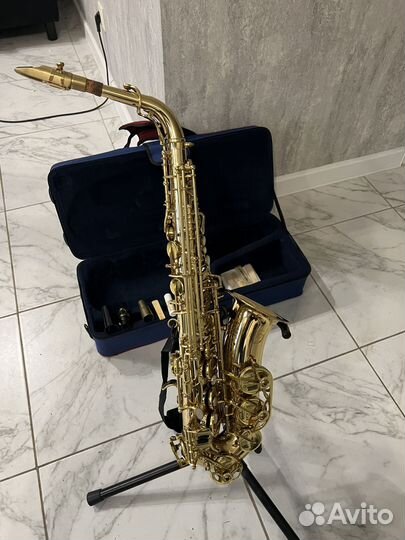 Саксофон альт John Packer