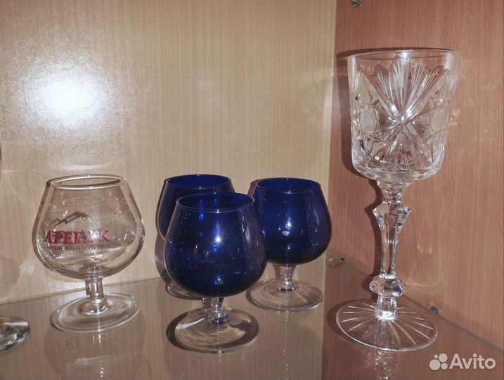 Хрустальные бокалы, рюмки, стаканы. Стекло