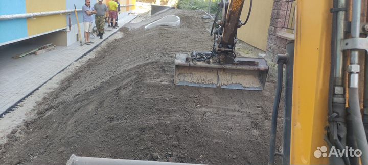 Аренда мини экскаватора весом 5,2 тонн в Янтарном