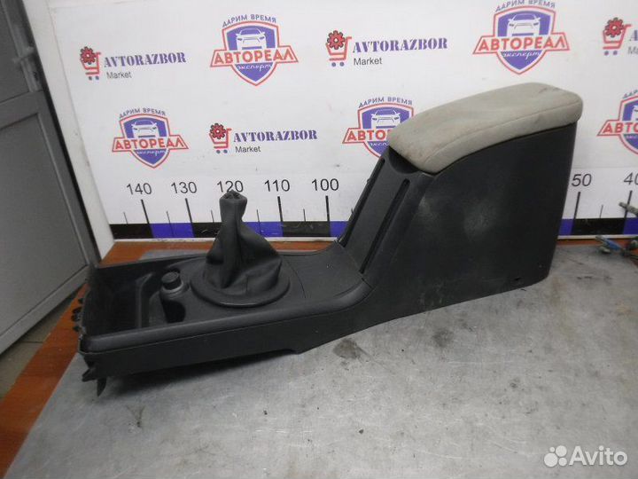 Консоль подлокотник Renault Megane 2 K4M 2007