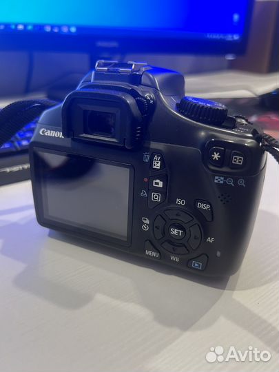 Зеркальный фотоаппарат canon eos 1100d