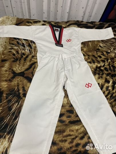 Добок для тхэквондо 130