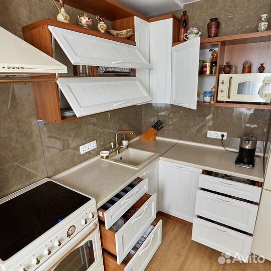 Кухонный гарнитур на заказ за 14 дней