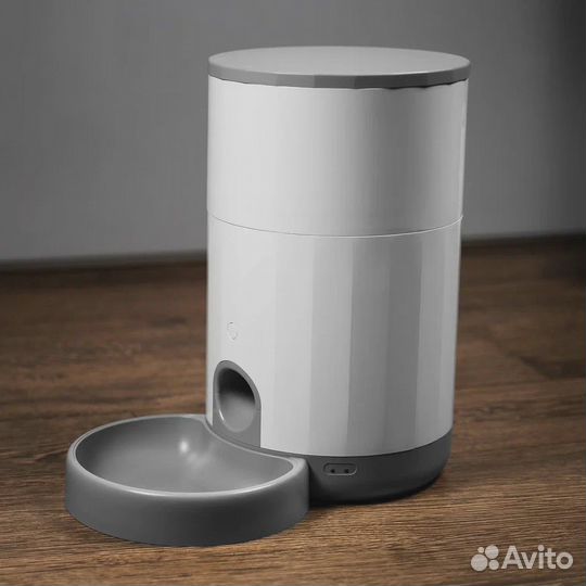 Кормушка с WiFi Petoneer Nutri Mini Feeder