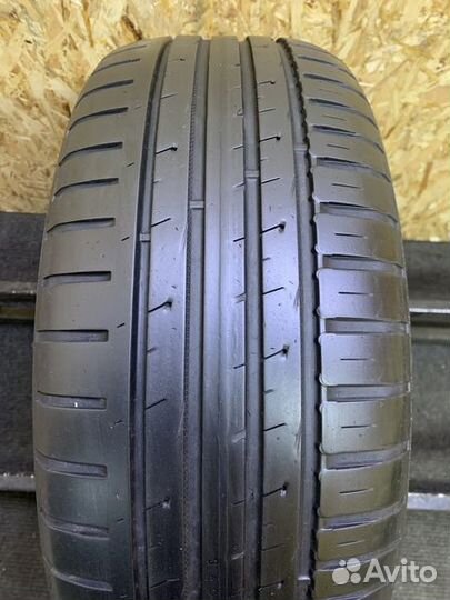 Nokian Tyres Hakka Blue 2 205/55 R16 94V