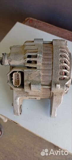 Генератор на mitsubishi lancer 9