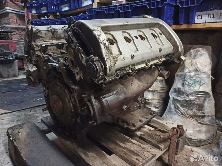 Двигатель мотор 4.2 BFM Audi A8 4E D3 с дефектом