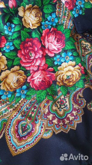 Павловопосадский платок, Незнакомка, 89х89