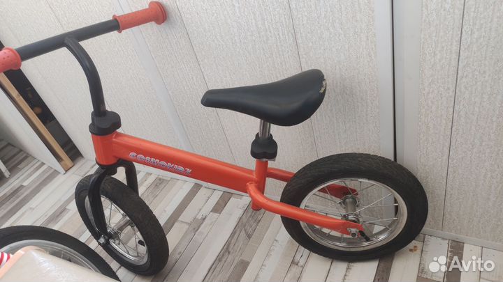 Беговел Cosmokidz