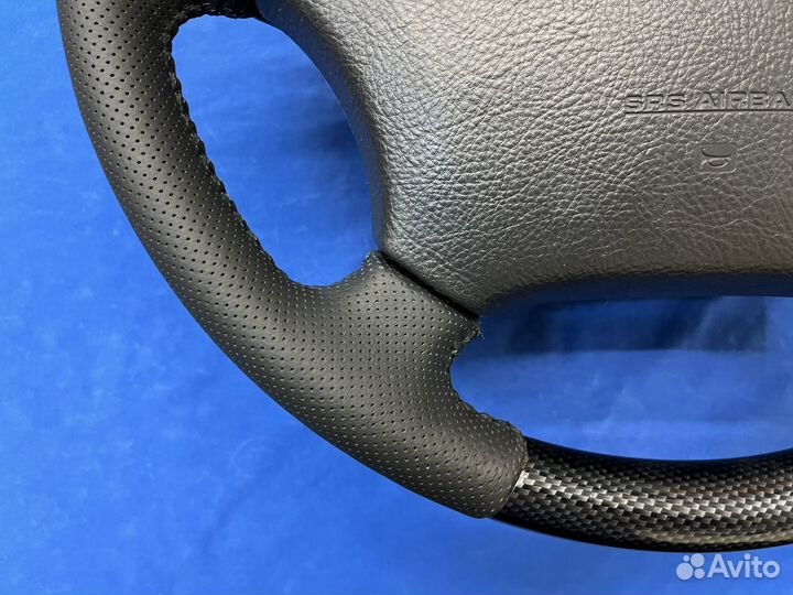 Анатомический руль косточкой под карбон Prado 120