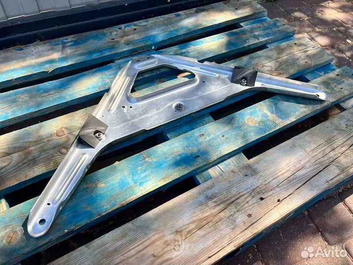 Распорка Porsche 9Y передняя Porsche Cayenne