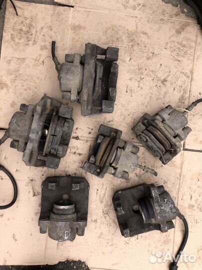 Суппорта передние Задние на BMW 5 E39 Бмв 5 е39