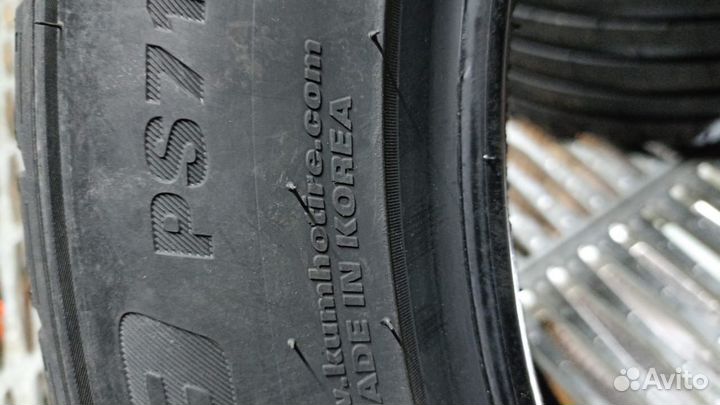 Kumho Ecsta PS71 SUV 255/50 R19 и 285/45 R19 111Y