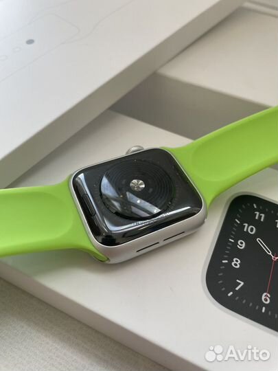 Часы apple watch se 40mm