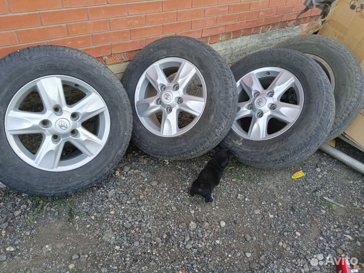 Колёса на Ленд Крузер 200 оригинал