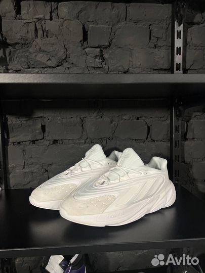 Adidas Ozelia All White