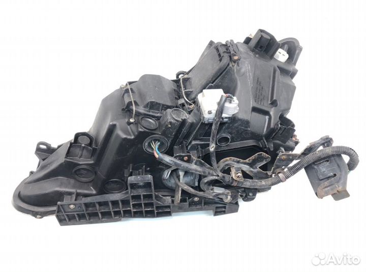 Фара Lexus IS (2005-2013)