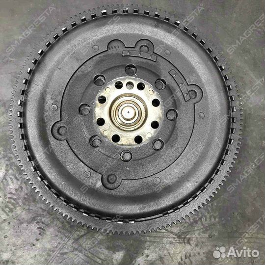 Двухмассовый маховик 415 0303 10
