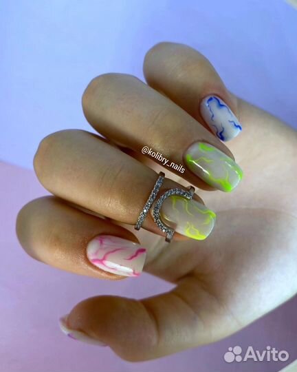 Маникюр в Бутово / Бунинская аллея